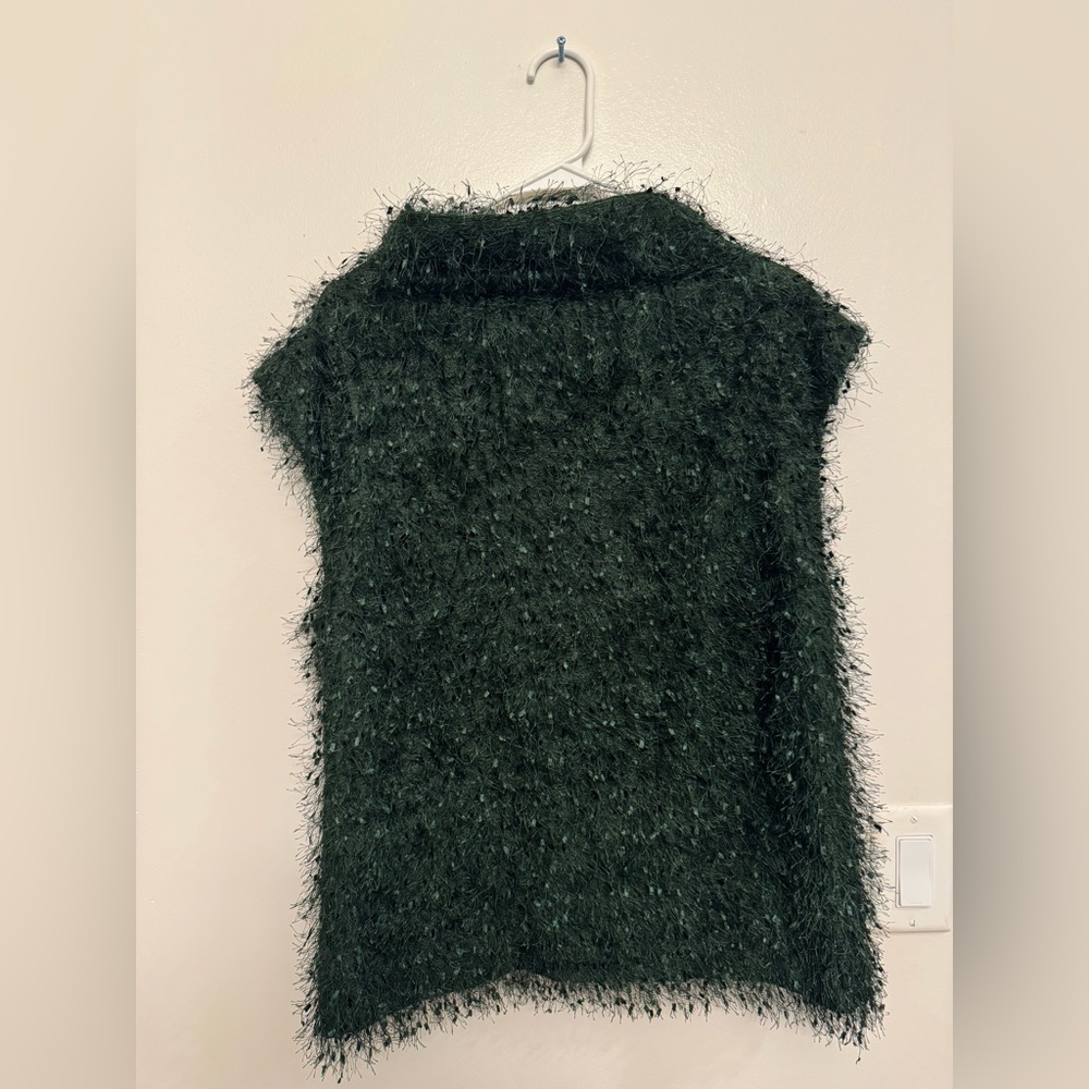 Green textured Zara top